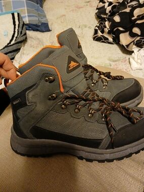 Hi-Tec Men's Gray Outdoor Hiking Boots with Orange Accents